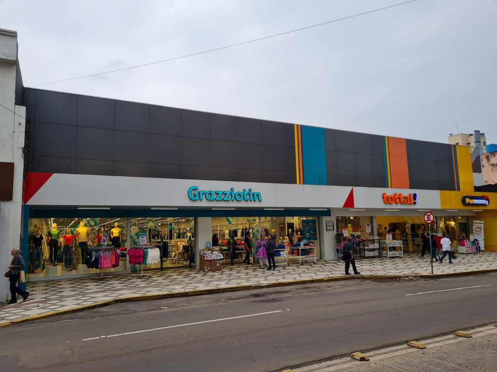 Lojas Grazziotin celebram um ano de reinauguração com muitas conquistas