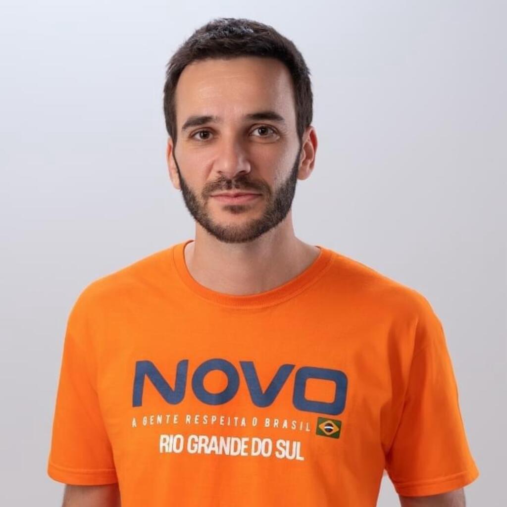 título imagem Da engenharia civil para a política: conheça o único vereador eleito pelo Novo em Santa Maria