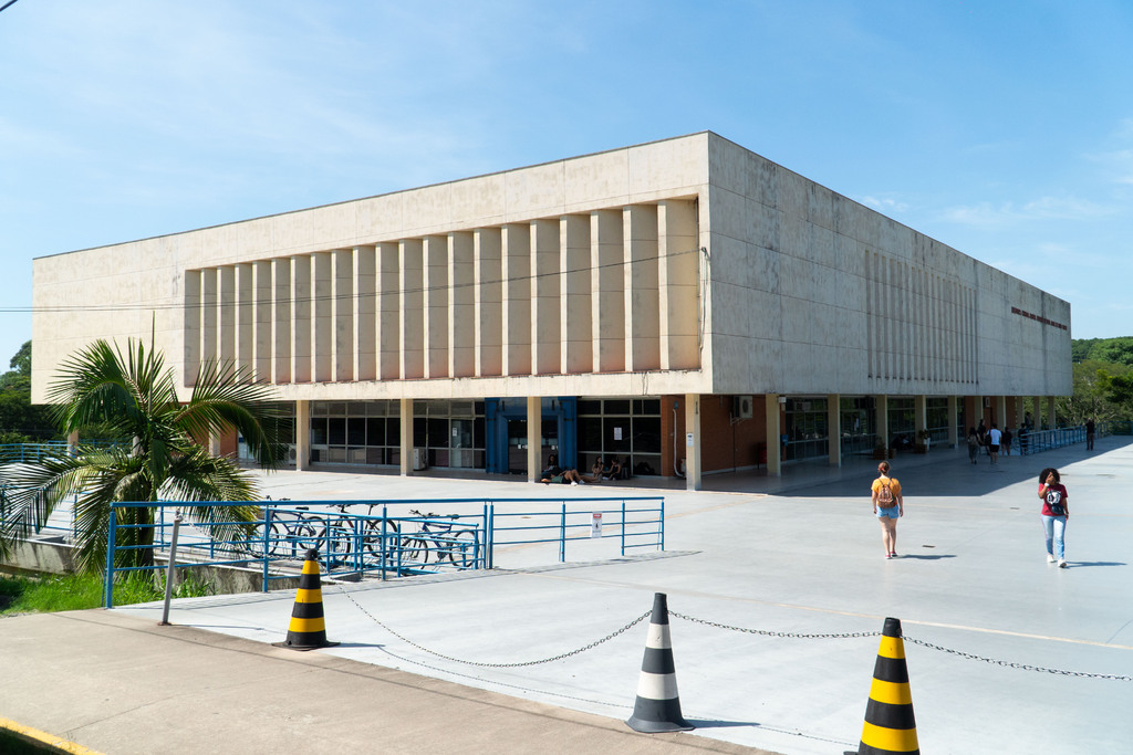 título imagem Servidores da UFSM decretam paralisação das atividades em dois dias desta semana