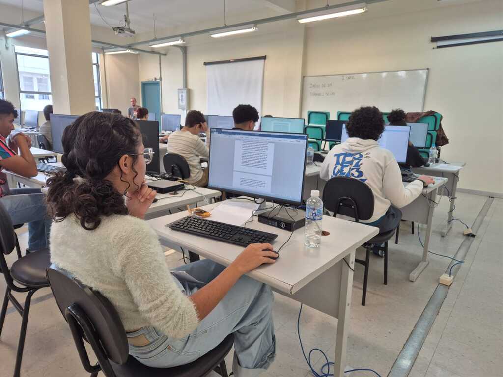 título imagem Santa Maria sedia final da Olimpíada Nacional de Filosofia; evento ocorre na UFSM