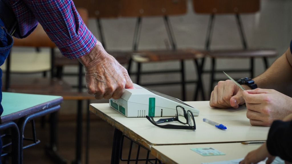 título imagem Abstenção no segundo turno cresce e alcança 29,83% do eleitorado de Santa Maria; número é menor do que o registrado em 2020