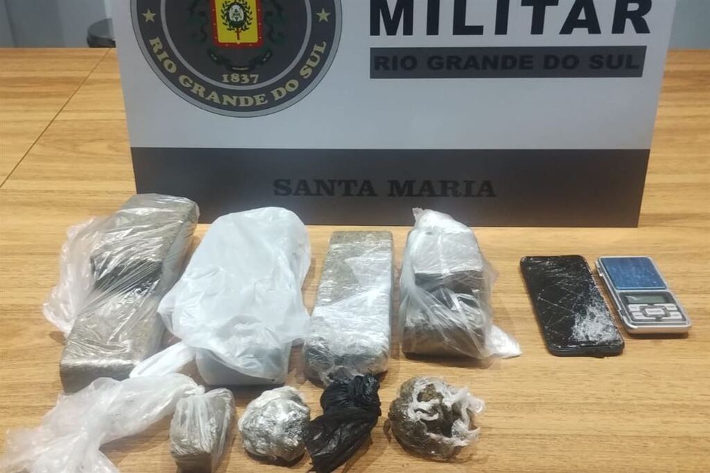 título imagem Homem é preso por tráfico de drogas em Santa Maria