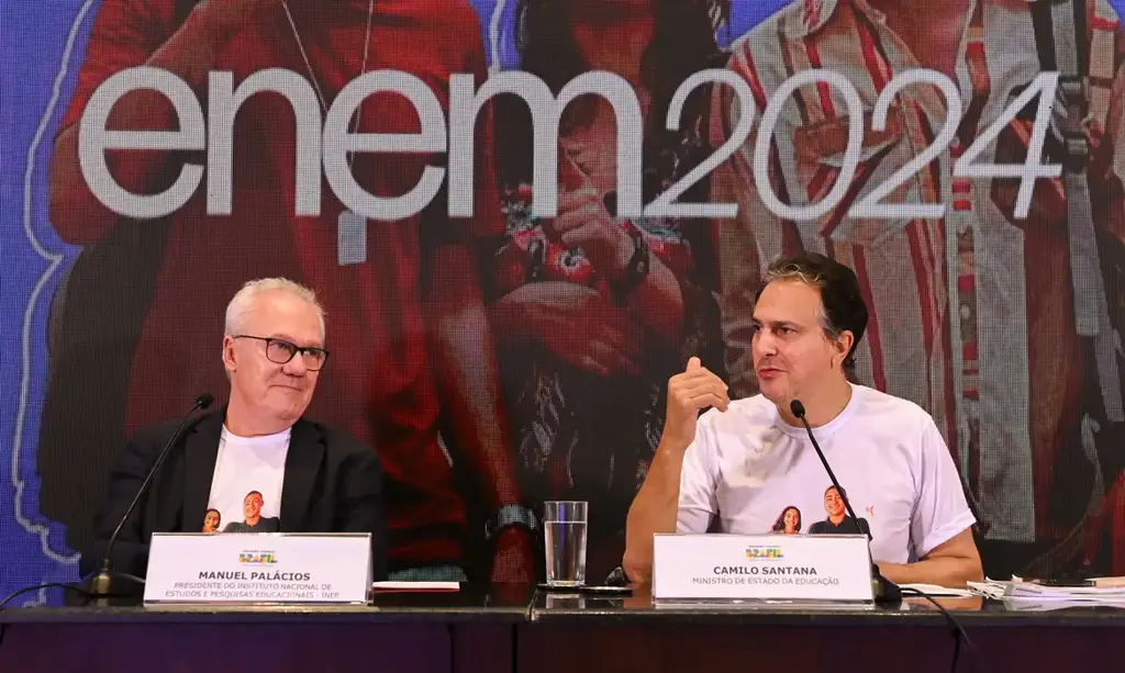 título imagem MEC estuda volta do Enem como certificado do ensino médio em 2025