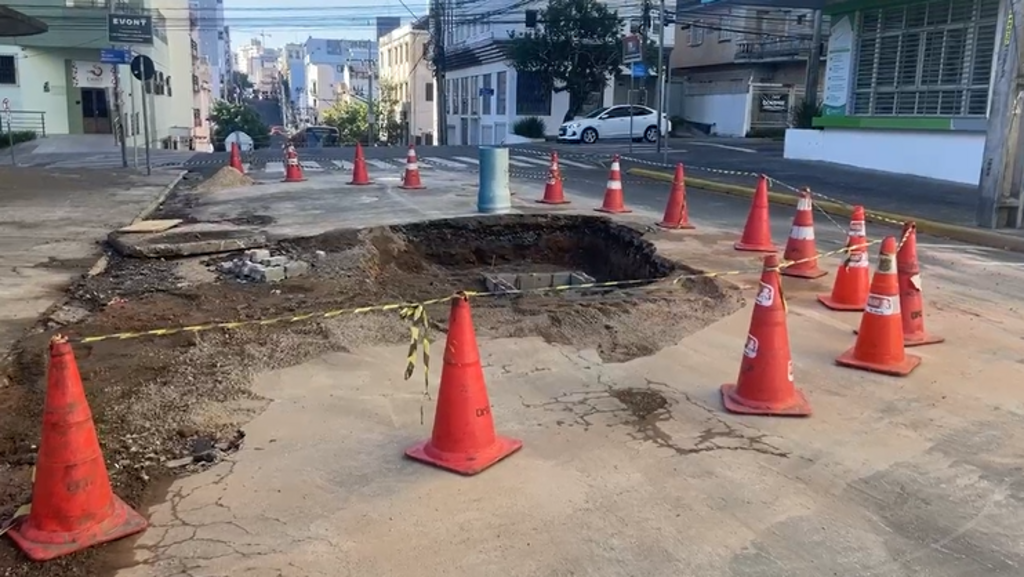 título imagem Número de pessoas afetadas por rompimento de adutora cai para 10 mil em Santa Maria, informa Corsan