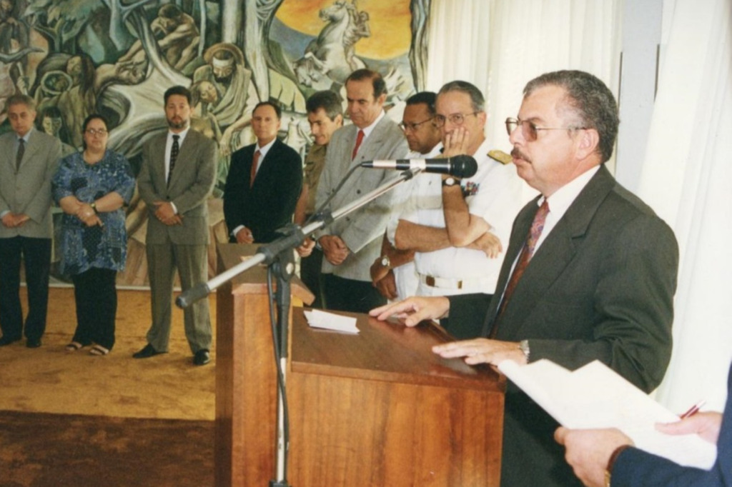 Foto: UFSM (Arquivo) - Adalberto Brum Siqueira durante fala em atividade na universidade