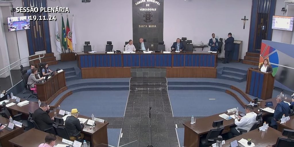 Moção sobre PEC da redução da jornada causa debate com troca de farpas na Câmara de Santa Maria