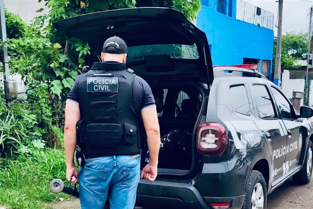 Foto: Polícia Civil - Jovem preso nesta manhã, é apontado como o terceiro envolvido na morte de Emerson