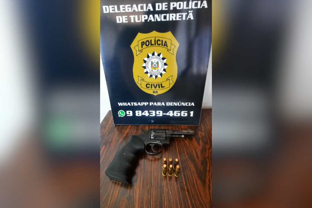 título imagem Jovem é preso em flagrante por posse ilegal de arma de fogo em Tupanciretã