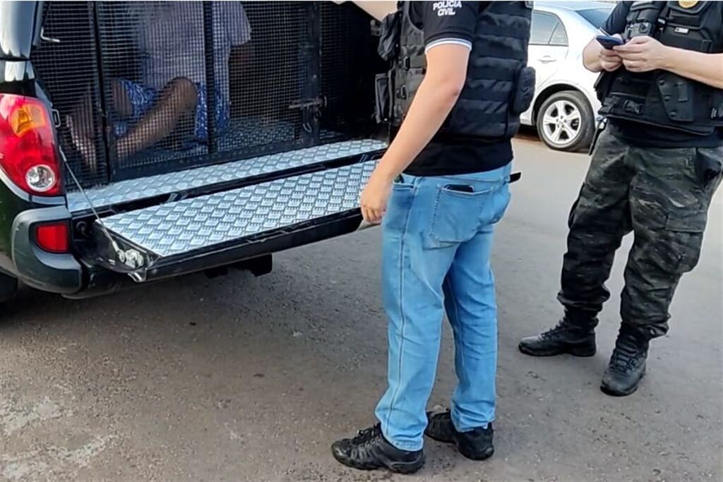 Polícia Civil prende 11 pessoas durante operação em Júlio de Castilhos