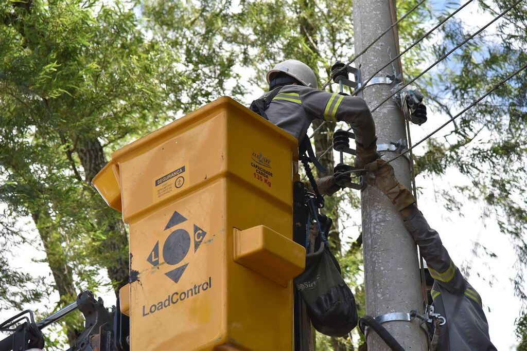 Confira quais locais ficarão sem energia elétrica nesta segunda-feira