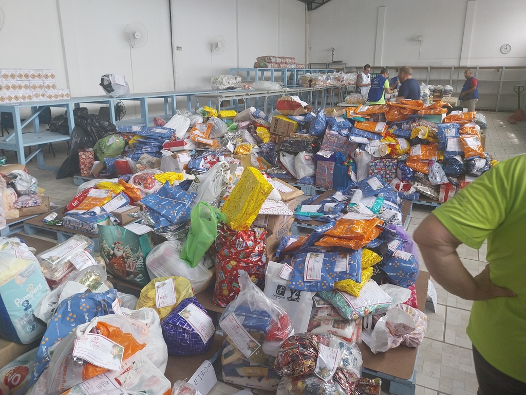Campanha Amigo Secreto de Natal distribui doações para as entidades 