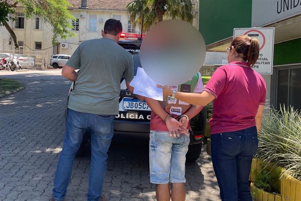 título imagem Suspeito de esfaquear homem durante rodeio em Formigueiro é preso em Santa Maria