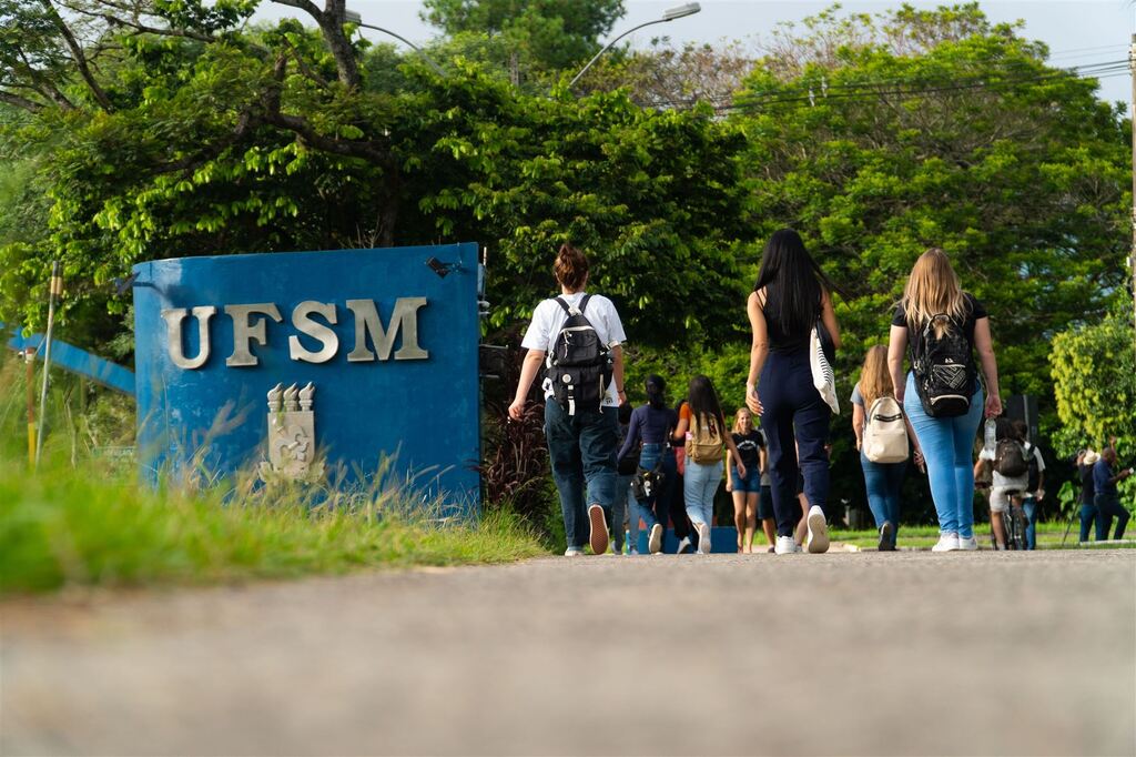 título imagem UFSM contará com três novos cursos de mestrado em 2025