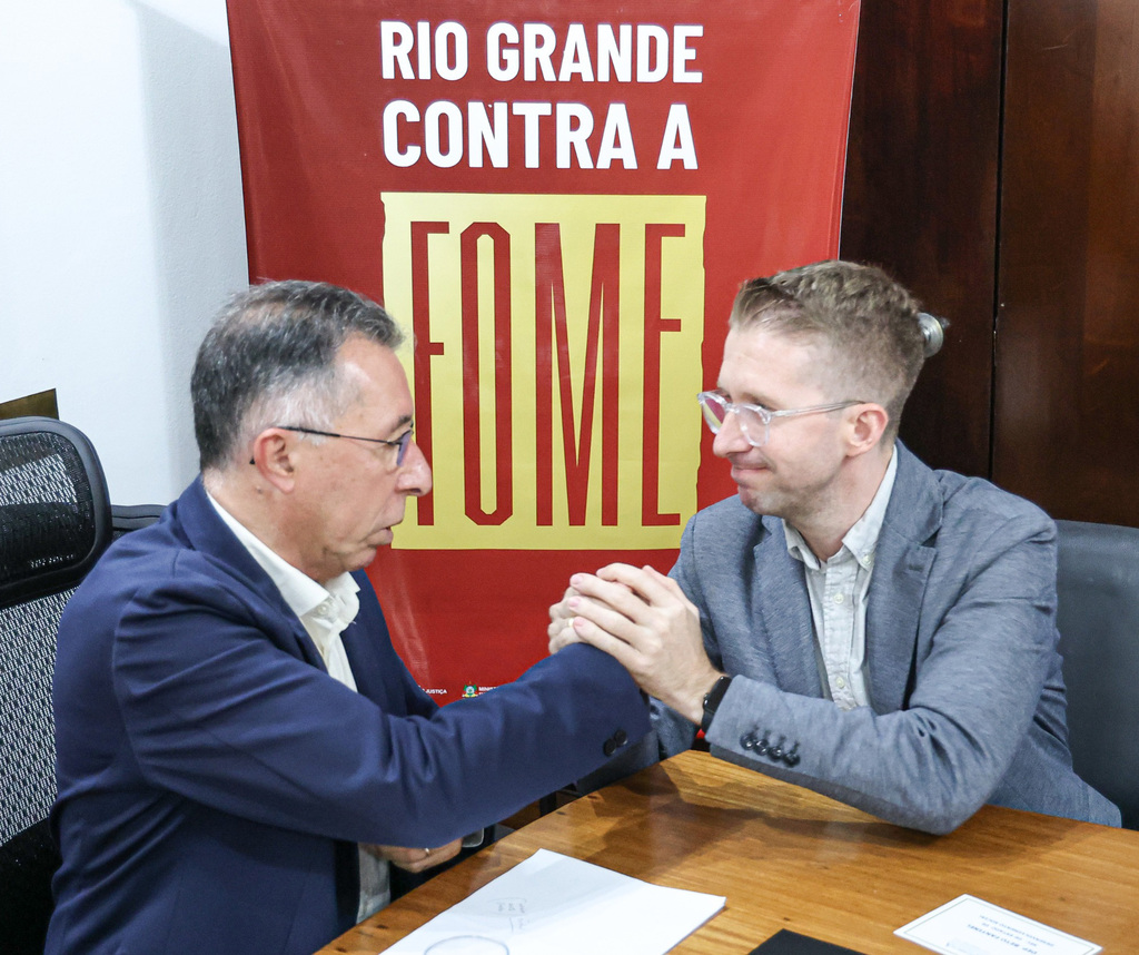 título imagem Adversários, sim senhor! Mas dois parceiros pelo bem