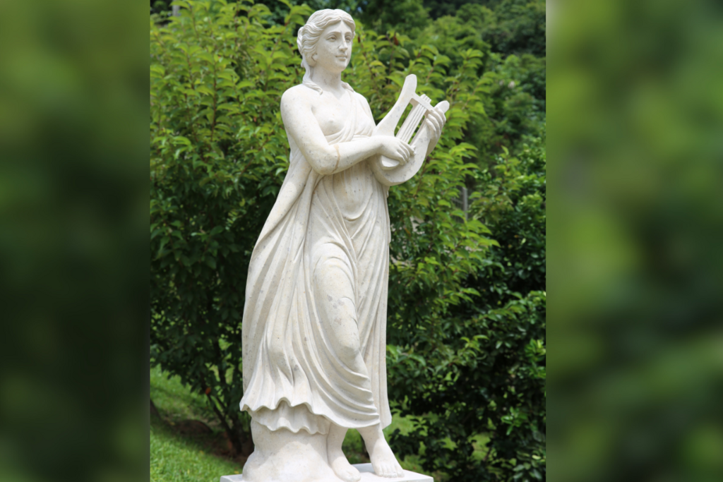 Galeria de imagens: Estátua de Therpsicore
