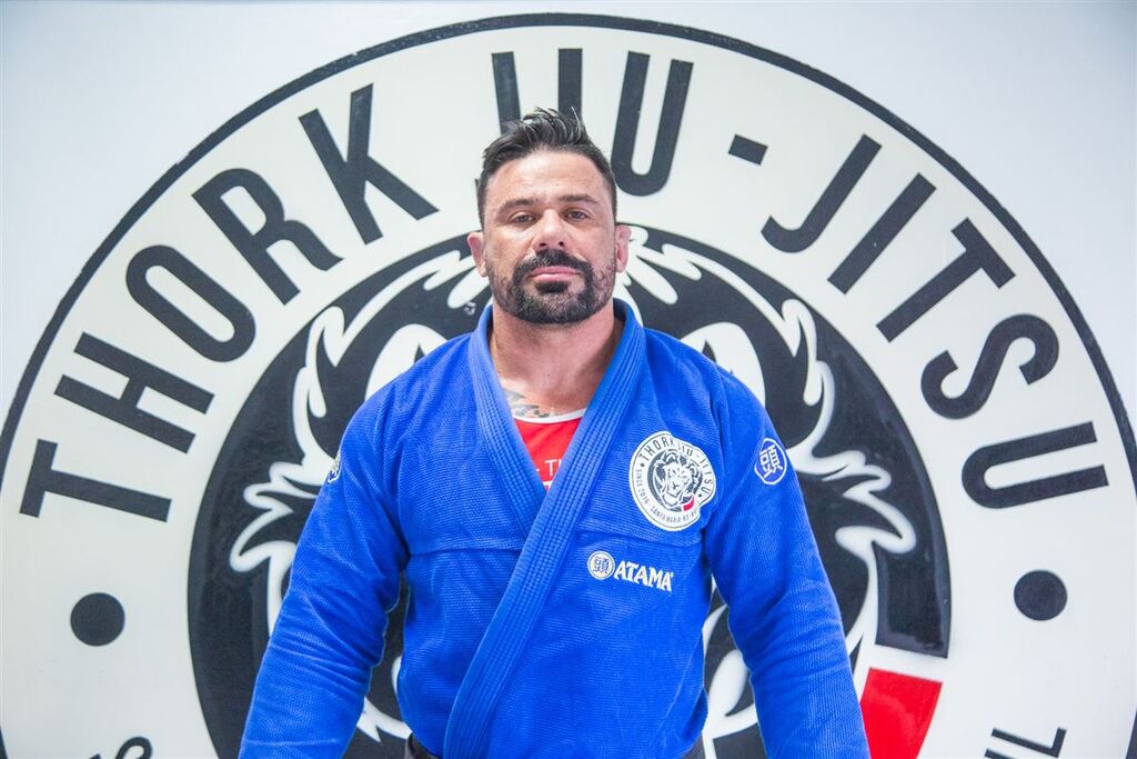 título imagem Léo Morosetti: uma vida dedicada ao jiu-jitsu