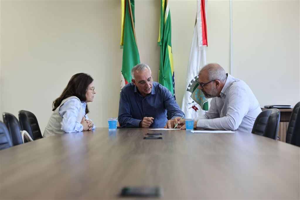 título imagem Jorge Pozzobom e Rodrigo Decimo se reúnem uma última vez antes da posse