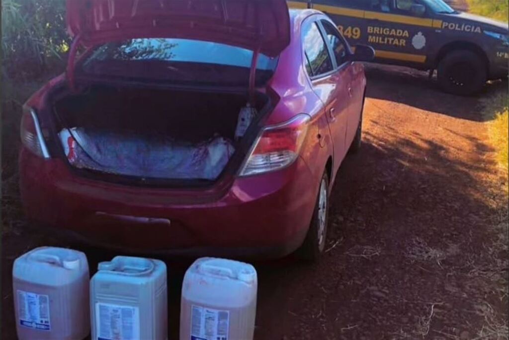 título imagem Quatro pessoas são presas pela Brigada Militar com agrotóxicos furtados