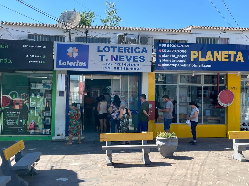 Bolão de Santa Maria leva prêmio da Lotofácil no valor de R$ 1,2 milhão Bolão de Santa Maria leva prêmio da Lotofácil no valor de R$ 1,2 milhão
