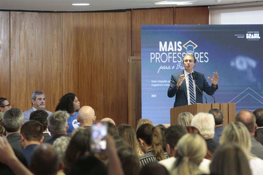título imagem Pé-de-meia licenciaturas: inscrições para futuros professores começam nesta sexta-feira