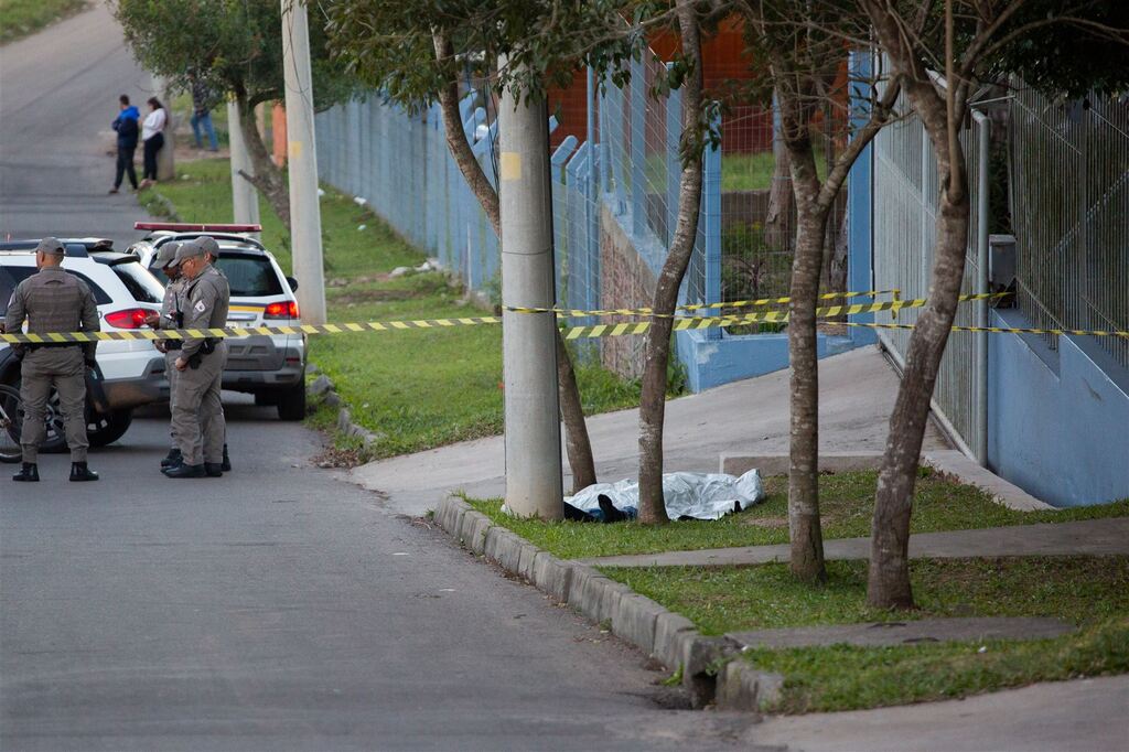 Foto: Beto Albert (Diário) - Derick Soares dos Santos, 19 anos, foi a vítima de número 44 de 2024; cenas como essa se repetiram 66 vezes no ano passado