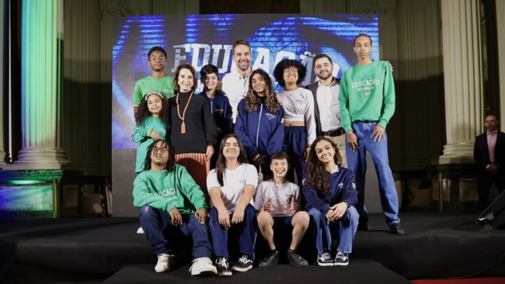 Prazo para escolha do tamanho de uniformes escolares da Rede Estadual segue até 30 de janeiro