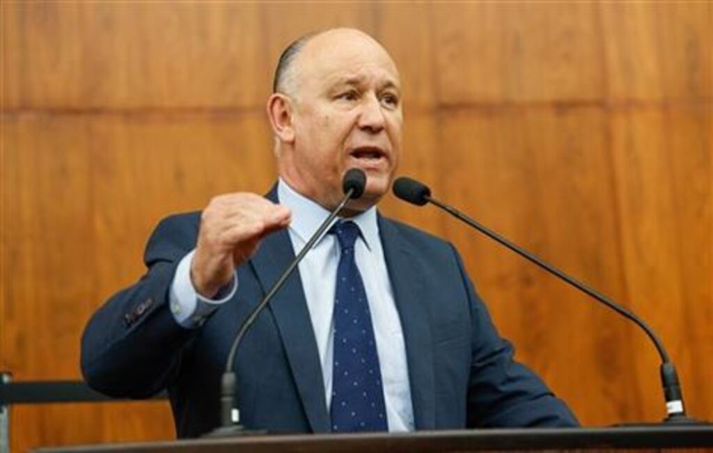 Deputado toma posse na presidência da Assembleia Legislativa nesta segunda