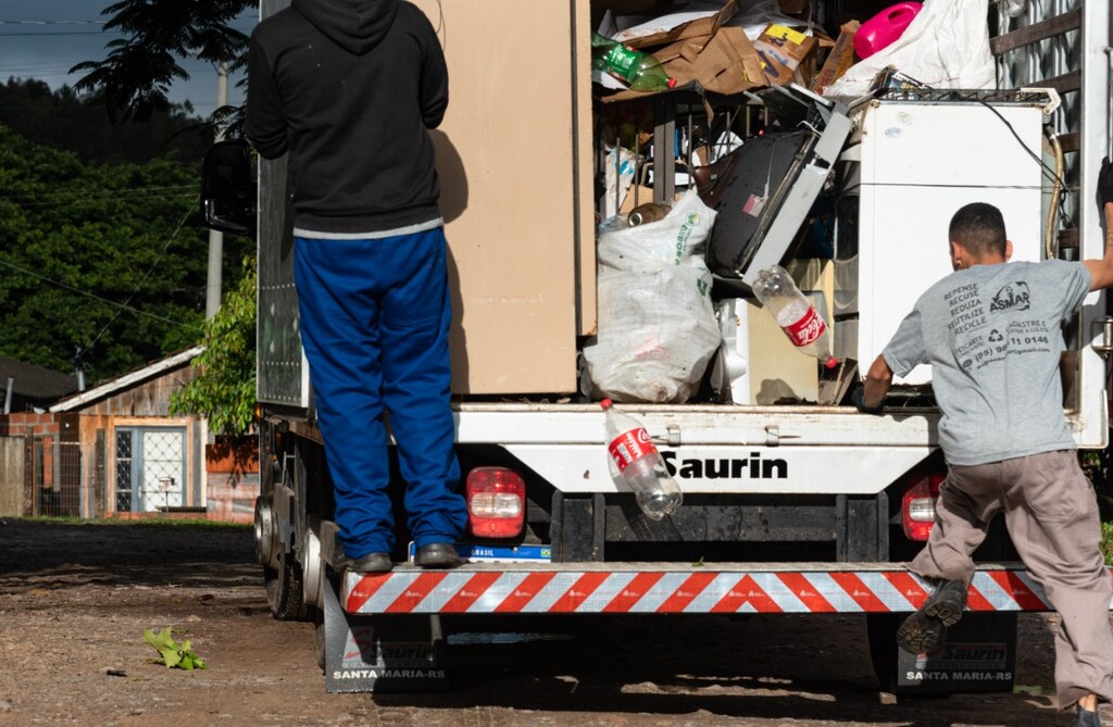 Nova concessão prevista é de coleta de lixo em 33 cidades da região, com meta de reciclar 50%