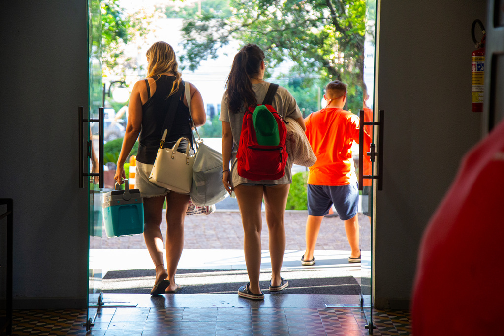 Presença de argentinos movimenta rede hoteleira de Santa Maria