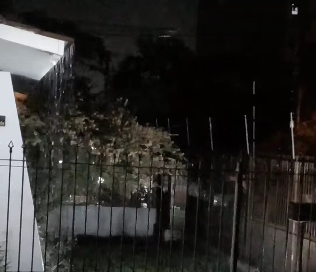 título imagem Chuva na noite desta quarta-feira ameniza calorão em Santa Maria