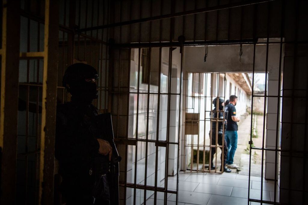 título imagem STF debate restrições à revista íntima em presídios: entenda os impactos da decisão
