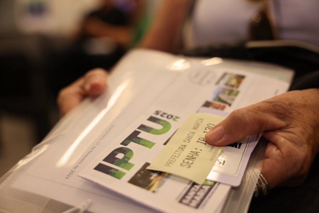 Fotos: Breno Surreaux (PMSM) - Por meio do serviço online, é possível emitir a guia para pagamento em cota única ou para pagamento a prazo de forma fácil e rápida.