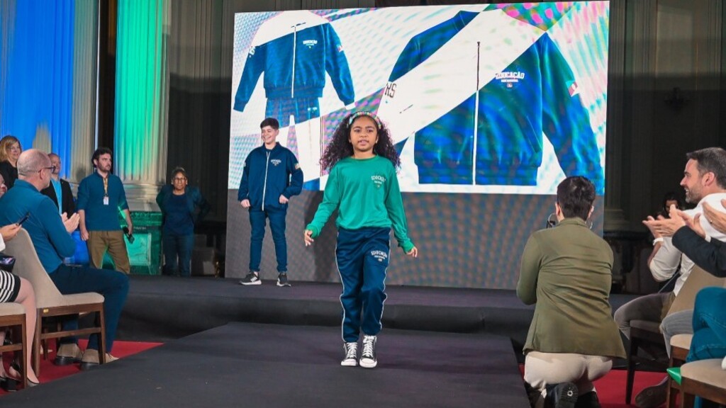 Fotos: Rodrigo Ziebell/GVG - Os kits dos uniformes são compostos por peças para todas as estações do ano.