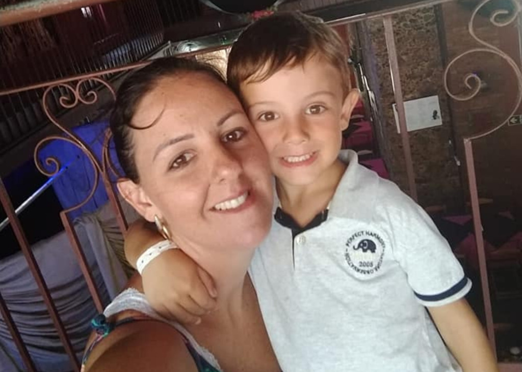 Vítimas de acidente fatal na RSC-287, mãe e filho são sepultados em São Martinho da Serra